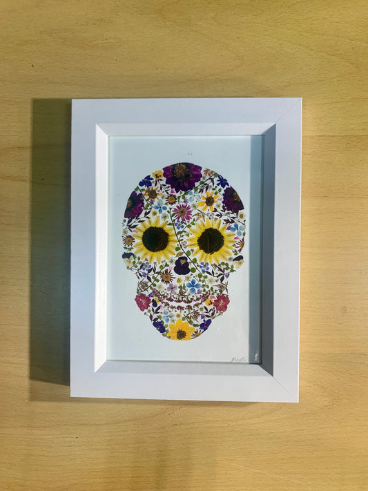 13cmx18cm framed print  - Skull in Bloom